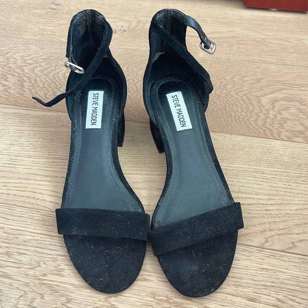 Steve Madden Irenee Black Suede Sandal